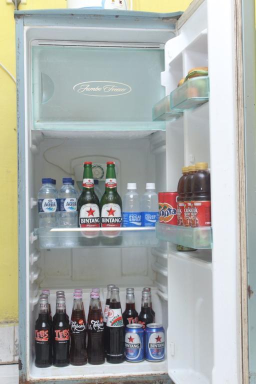 Kuala Namu Guest House Medan Kültér fotó