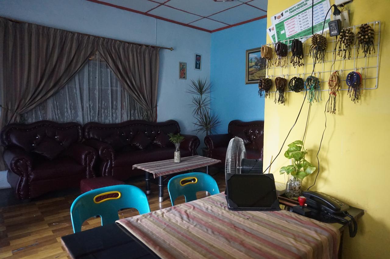Kuala Namu Guest House Medan Kültér fotó